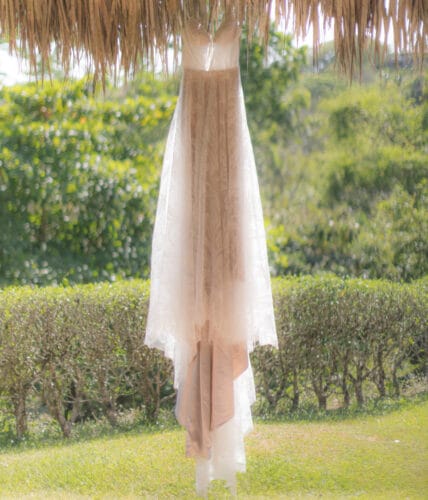 destination wedding dress in Costa Rica